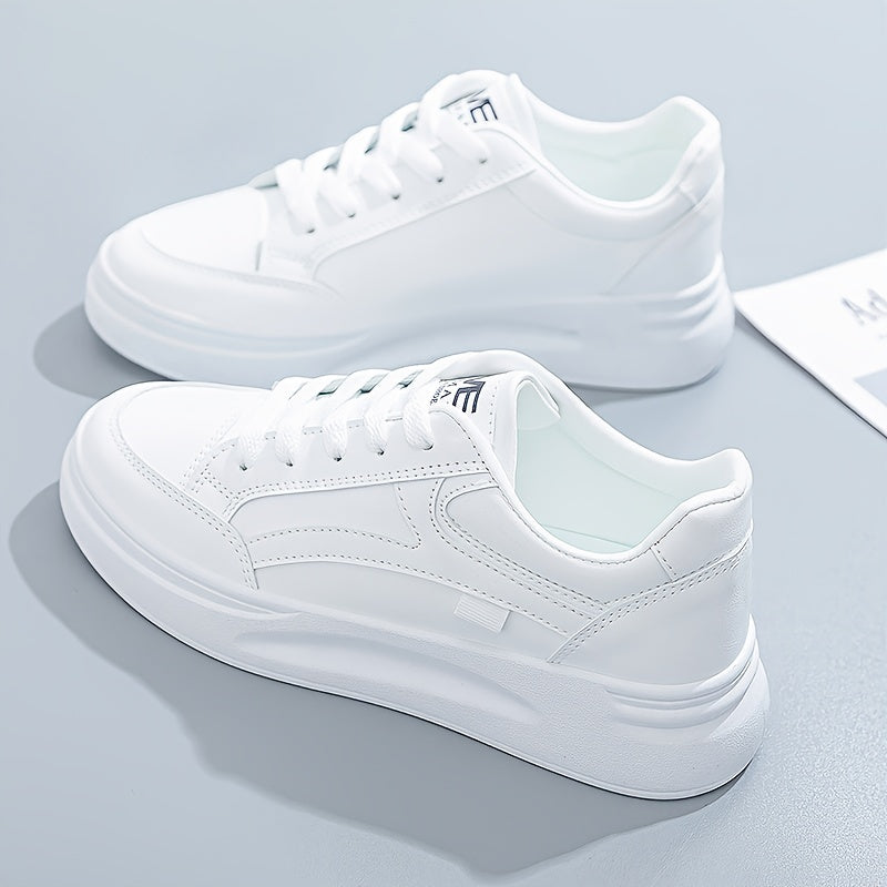 Zapatillas blancas chic de comodidad ligera