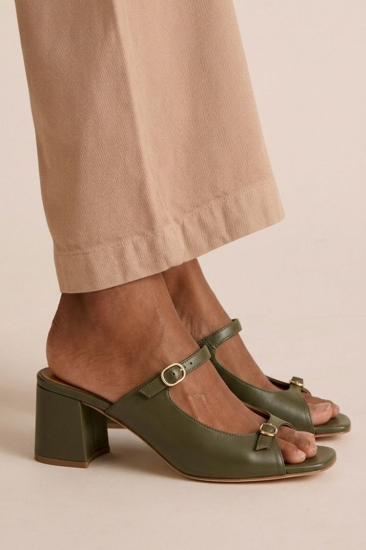 Sonsoles - Tacones Gruesos con Tira Trasera y Puntera en Bloques para Verano