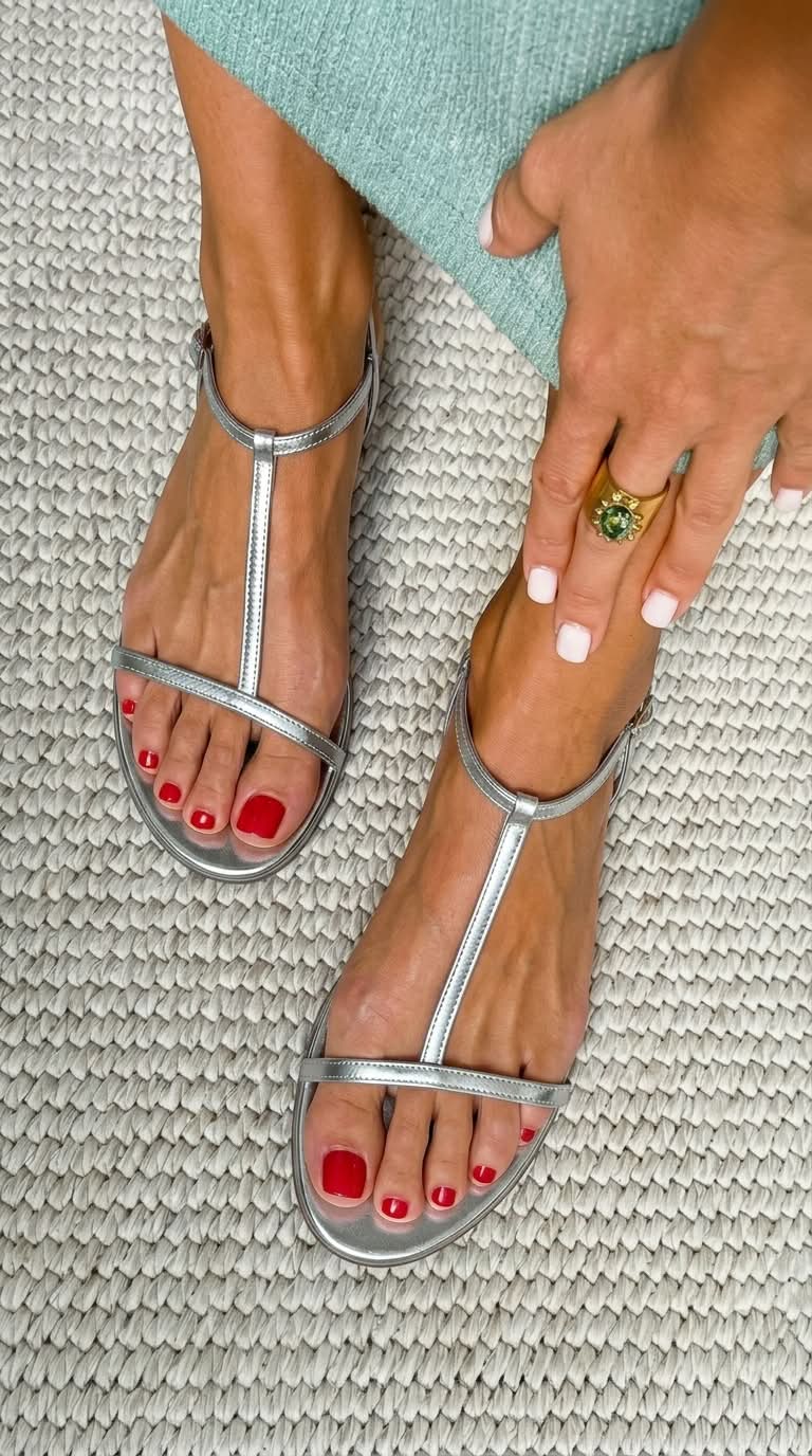 Zafira - Sandalias  Planas Metálicas con Tiras en T para Verano