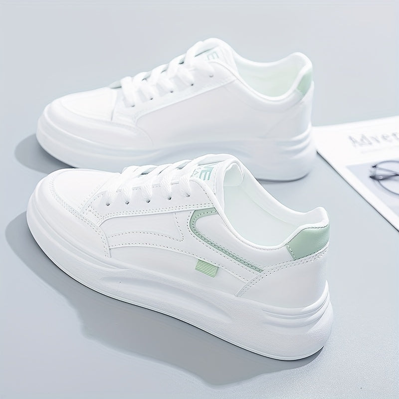 Zapatillas blancas chic de comodidad ligera